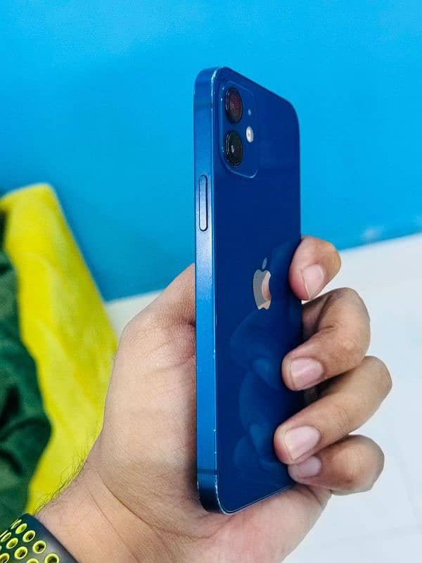 Iphone 12 factory unlocked 85 BH 3