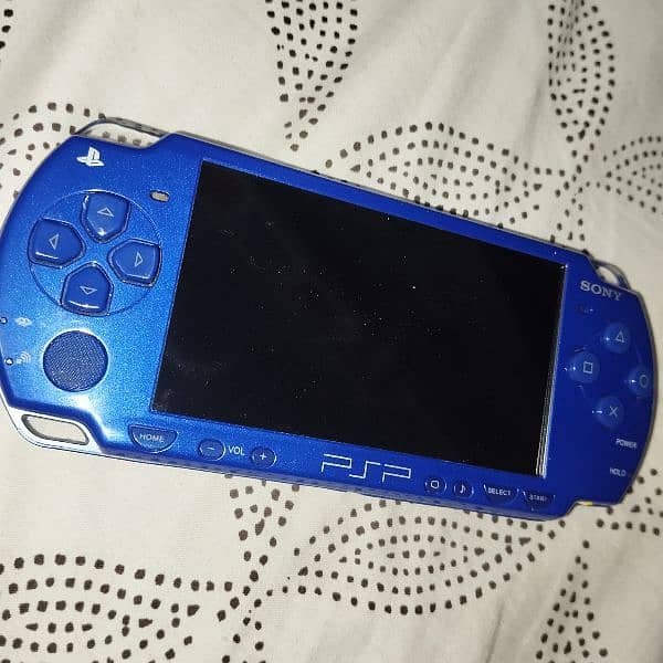 PSP 2000 MODEL FOR SALE PLAYSTATION PORTABLE. 0