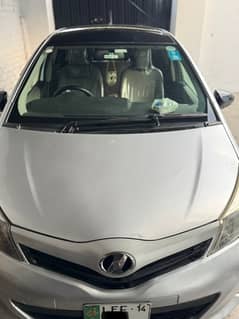 Toyota Vitz 2011