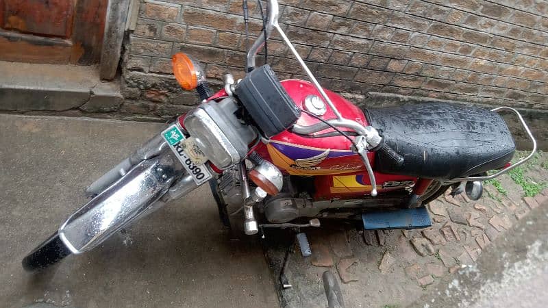 Honda CD 70 4