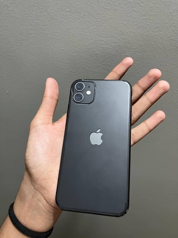 IPHONE 11 64gb SEALED 2