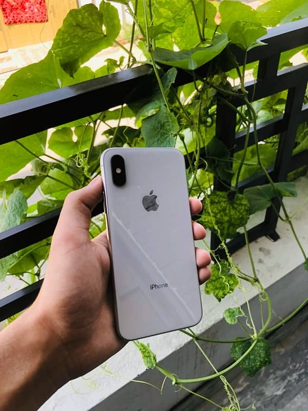 IPHONE X 256GB 7