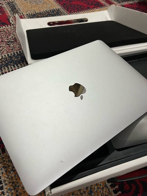 Macbook Pro 13” Inches 6