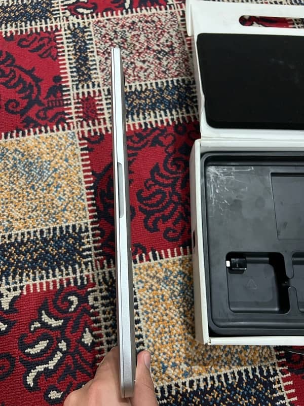 Macbook Pro 13” Inches 10