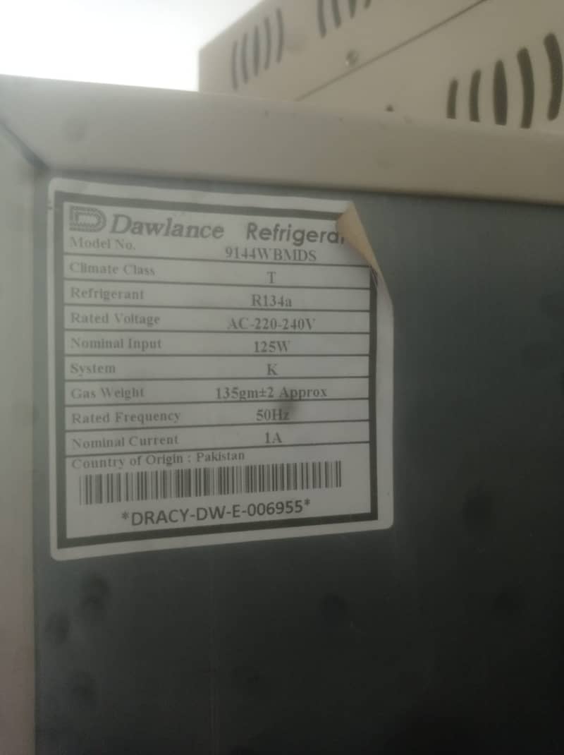 Dawlance refrigerator model 9144MDS with stablizer 2