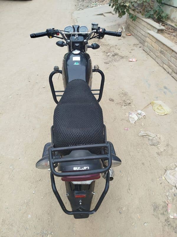 Suzuki GS SE 150 MODEL 2022 Karachi number 4