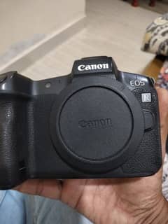 Assalamualaikum  Canon R body  with canon mount adapter with complete