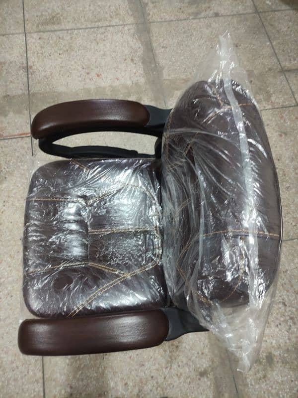 Office Sofa Chairs for Sale. 2