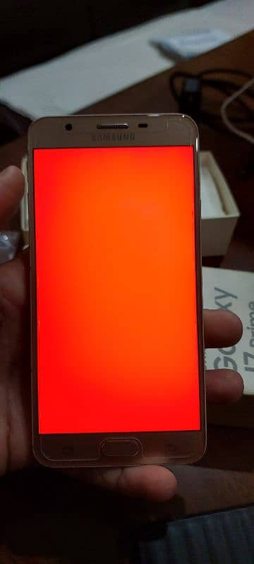 Samsung j7 prime Dual (Excellent condition) 100% all functions works 8