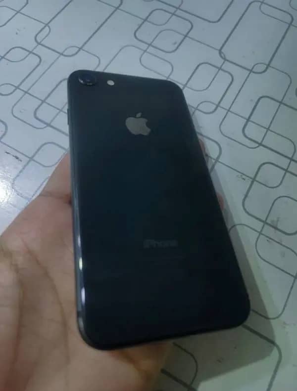 iphone 8 non PTA 6