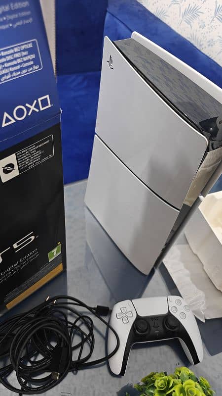 PS5 slim disc edition & playstation 5 slim digital edition 1tb Uk 9