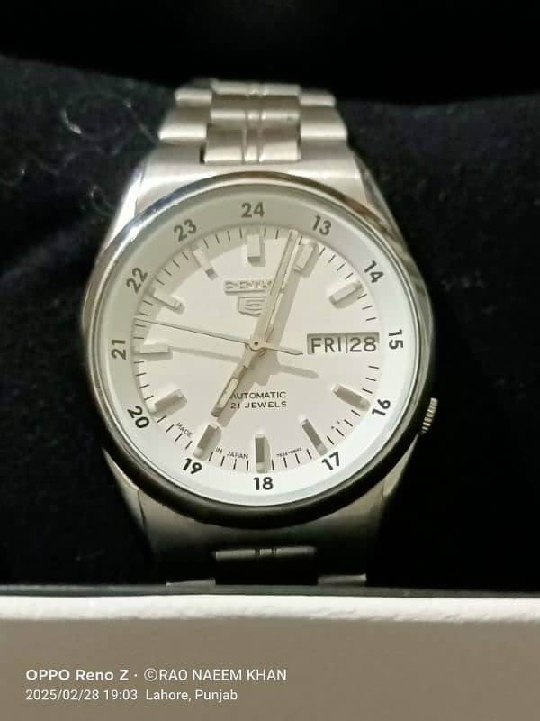 SEIKO 5 AUTOMATIC WRIST WATCH 0