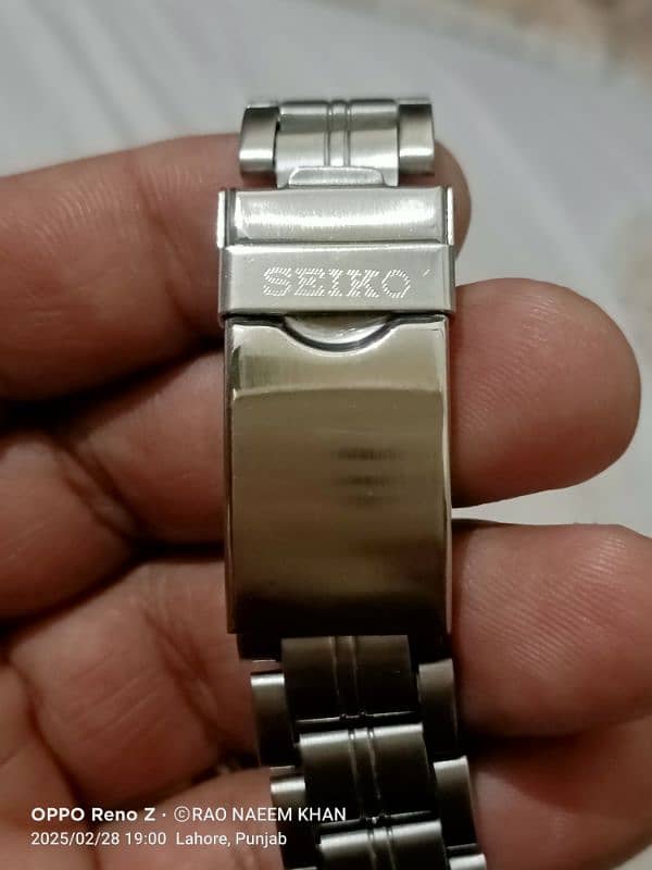 SEIKO 5 AUTOMATIC WRIST WATCH 4