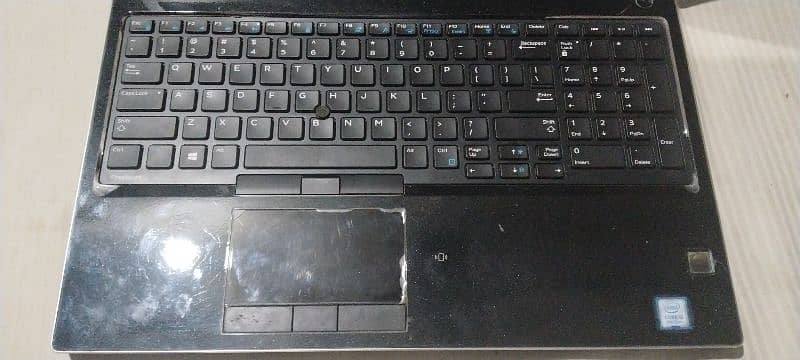 brand new one hand use work station dell  laptop 1