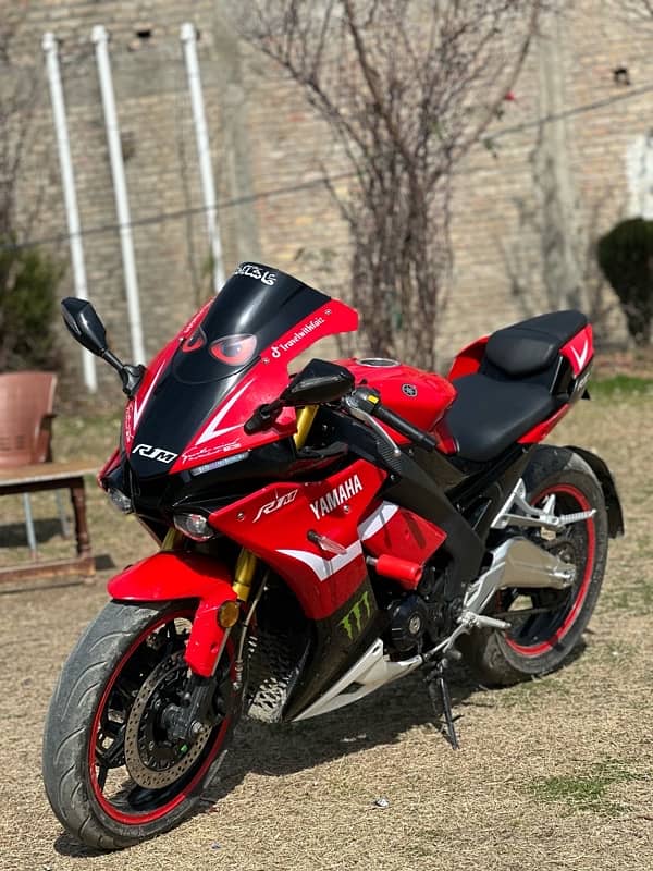 Yamaha R1m replica 400cc dual cylinder 3