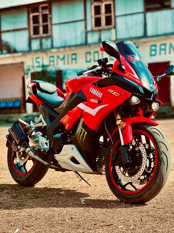 Yamaha R1m replica 400cc dual cylinder 5