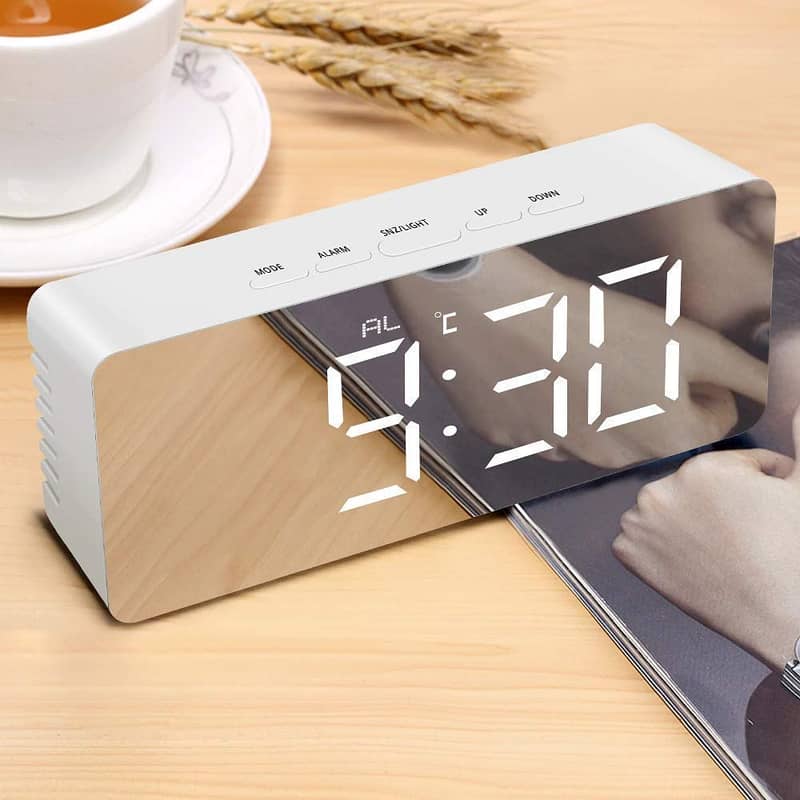 Digital Mirror Alarm Clock LED Electronic Desktop Clock+Temperature 16