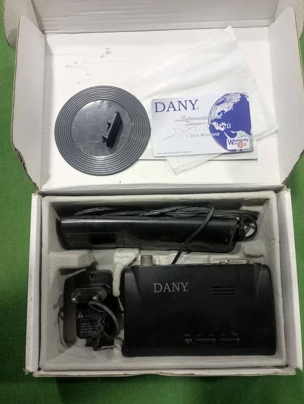 Dany HDTV-550 LED Device 3