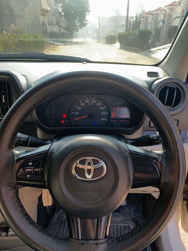 Toyota Passo 2018 Xl package S 4