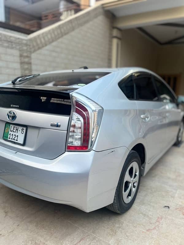 toyota prius 1