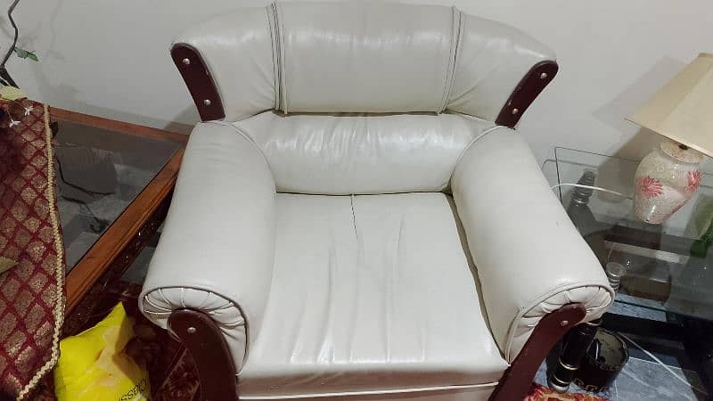 leatherite sofa set 3+1+1 2