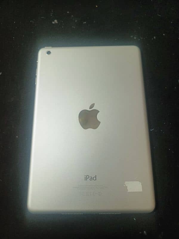 Apple ipad  16 GB ram 0