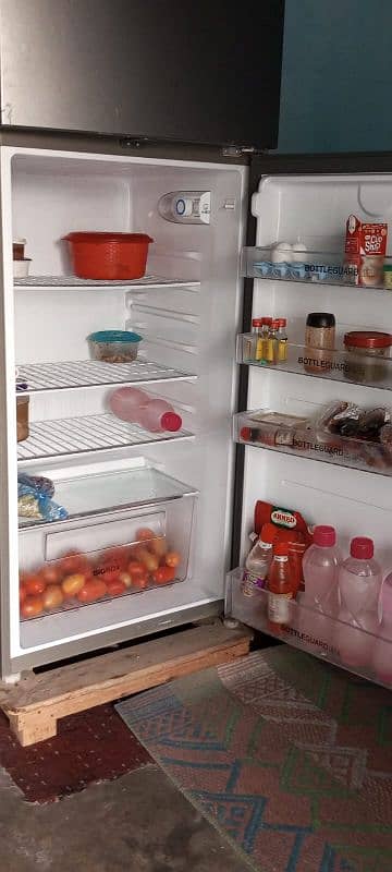 Haier fridge hrf 336 5