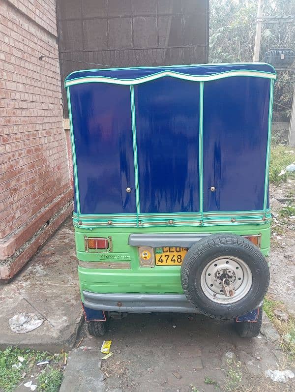 new Asia riksha fine condition bus le aur chlain 1 3