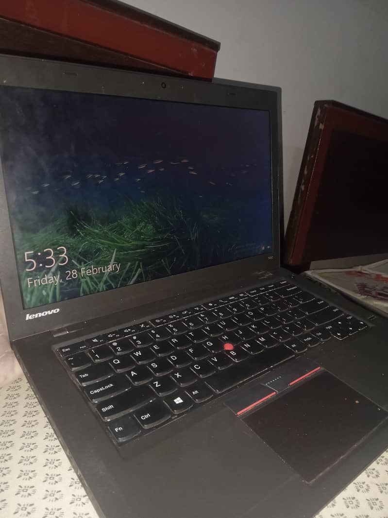 #lenovo#thinkpad#laptop#core#i5#5thgeneration#t450#4gbram 5