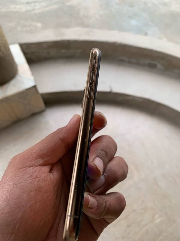 iPhone XS Dual PTA approved 4