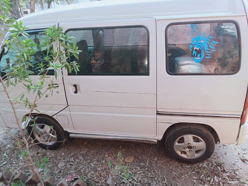 Subaru Sambar 2011 10