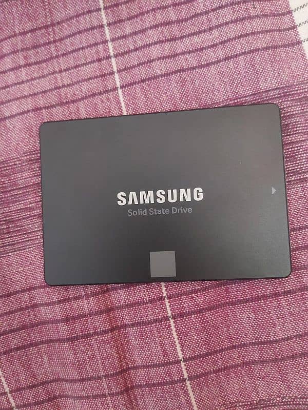 Samsung 120gb ssd 850 evo 0