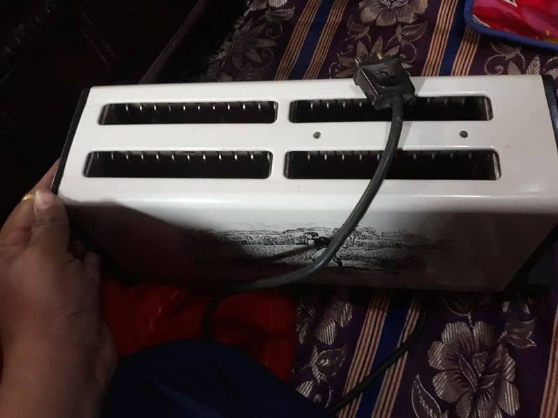 piolet slice toaster good condition 0