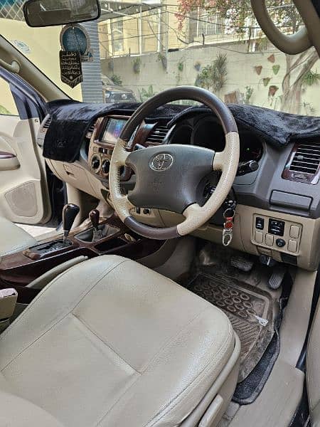 Toyota VIGO Thailand 2008 3.0 (10/10 condition) 1