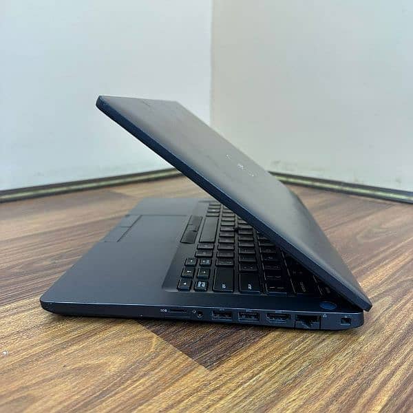 Dell | Latitude 14 5400 Laptop | 256GB SSD | 8GB RAM 1