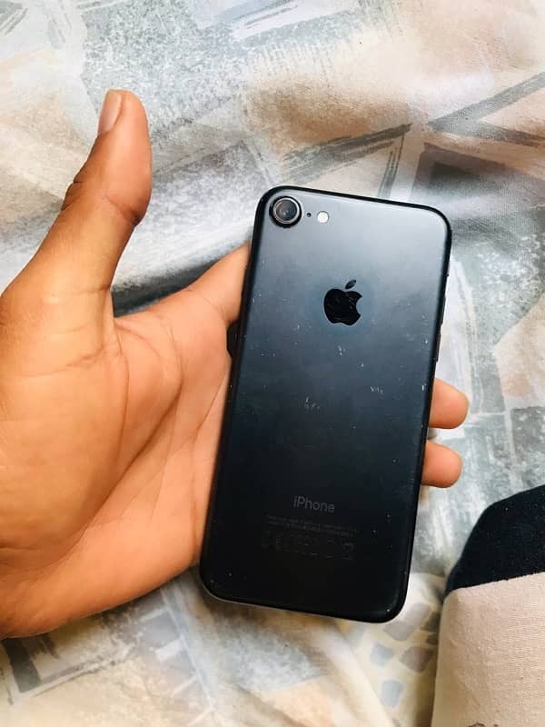 iphone7 32gb Pta 1