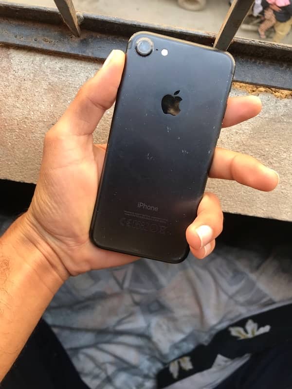 iphone7 32gb Pta 3