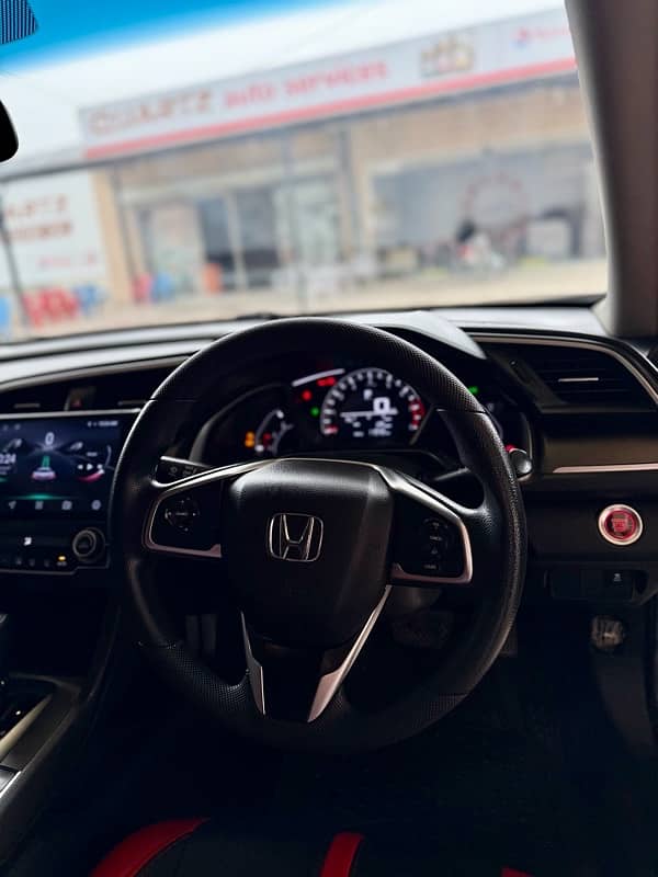 Honda Civic Standard 2020 11