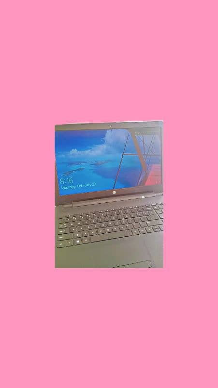 laptop 8Gb ram 250 hard 3