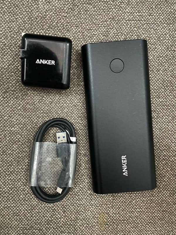 Anker ka 100% original 45w power bank hy 1