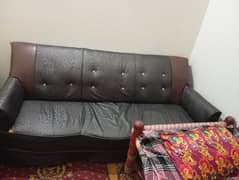 Comfortable sofa set for sale