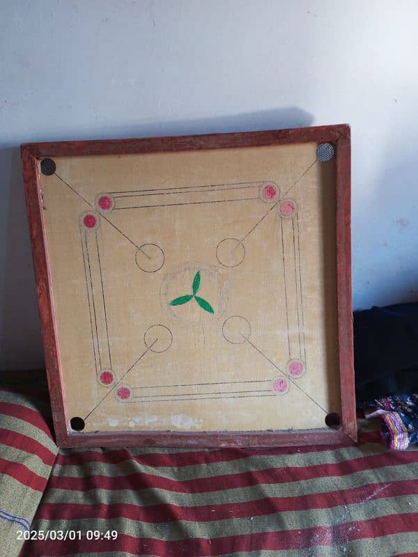 Carrom Board Available In Full Good Condition 1