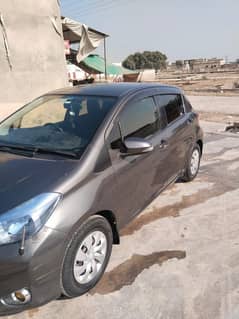 Toyota Vitz 2014