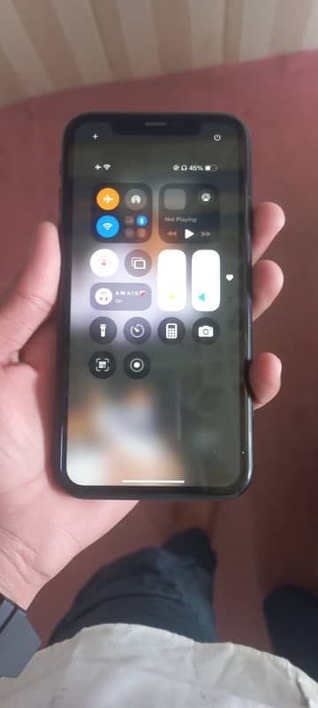 I phone Xr bypass 64GB condition 10/9 4