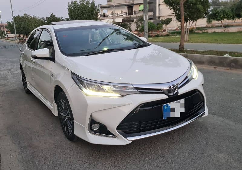 Toyota Altis Grande 2021 0