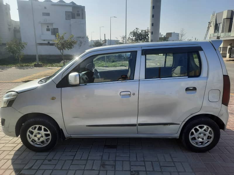 Suzuki Wagon R 2019 3