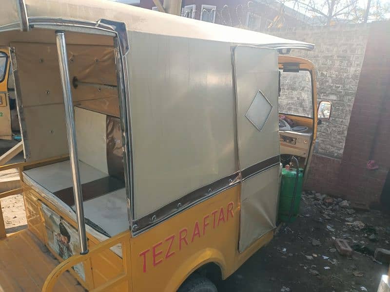 Tez Raftar Riksha for sale in Total Geniune condition 8