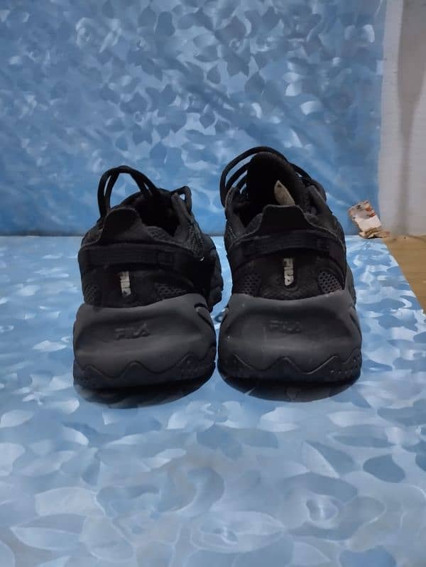 Japanese import Preloved A Grade man&woman shoes in new condition 11