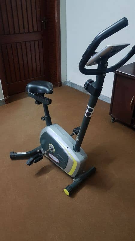 Excercise Cycle Lifestyle 0