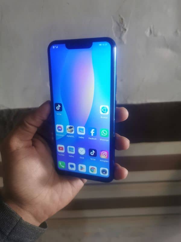 Huawei Nova 3i 128GB 3